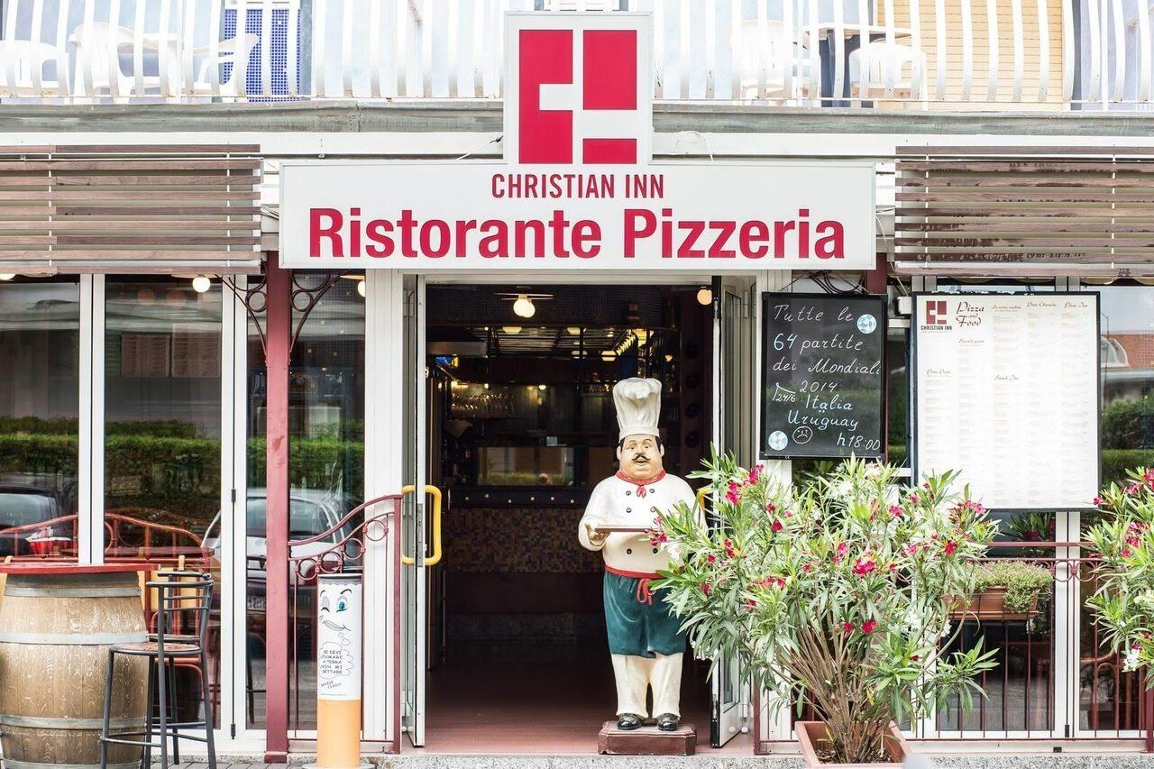 Christian Hotel