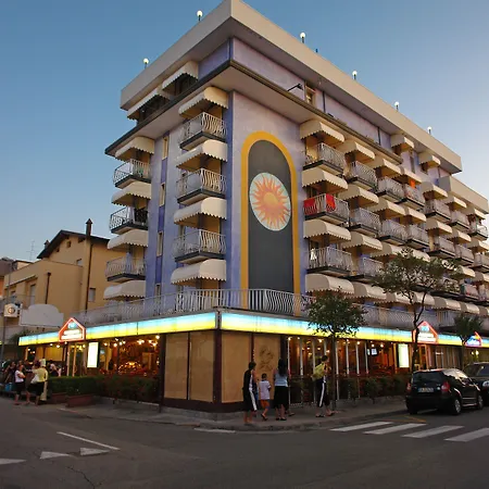 Christian Hotel 3*