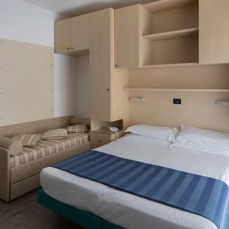 Hotel Christian 3*